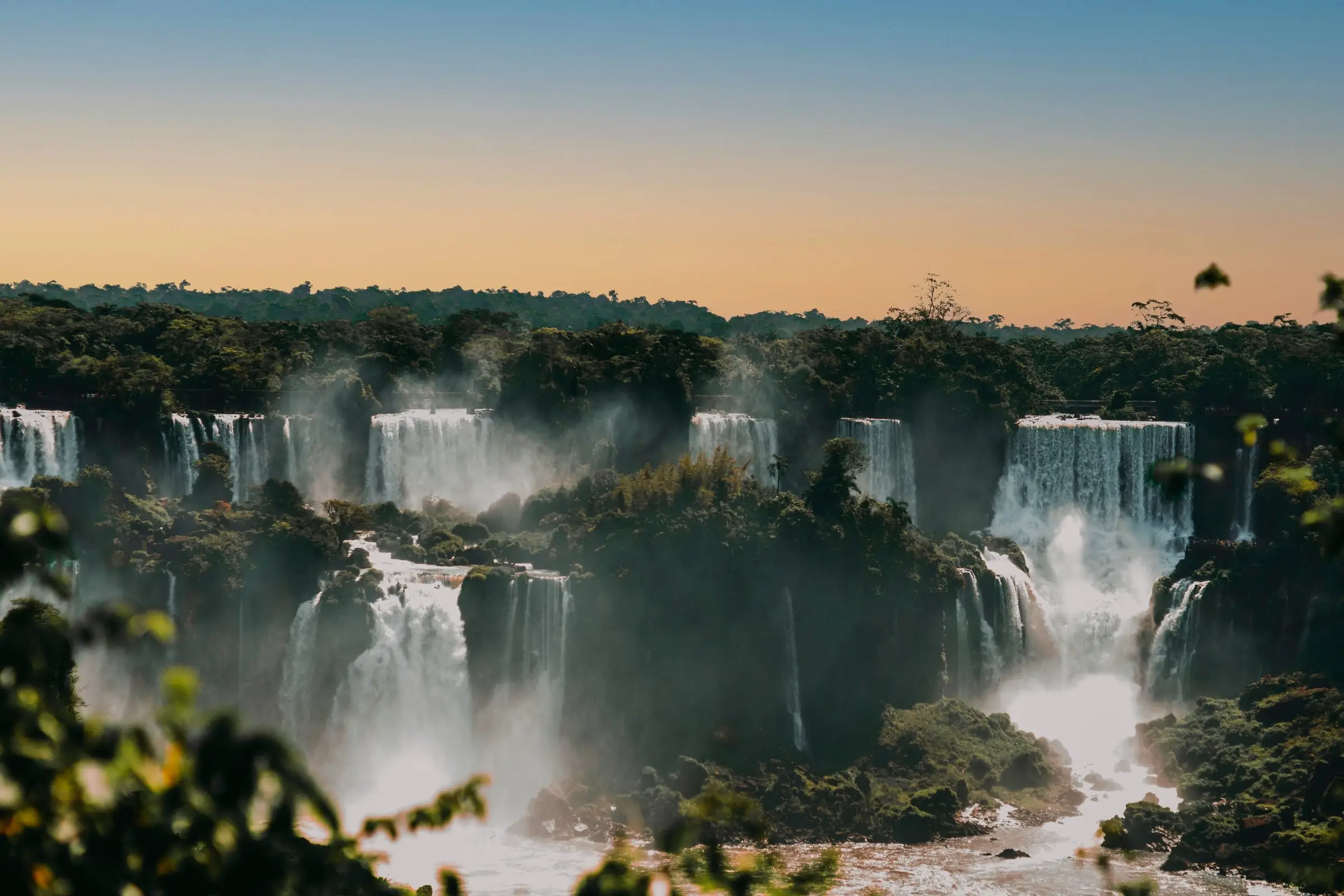 Iguazú waterfalls in evening light